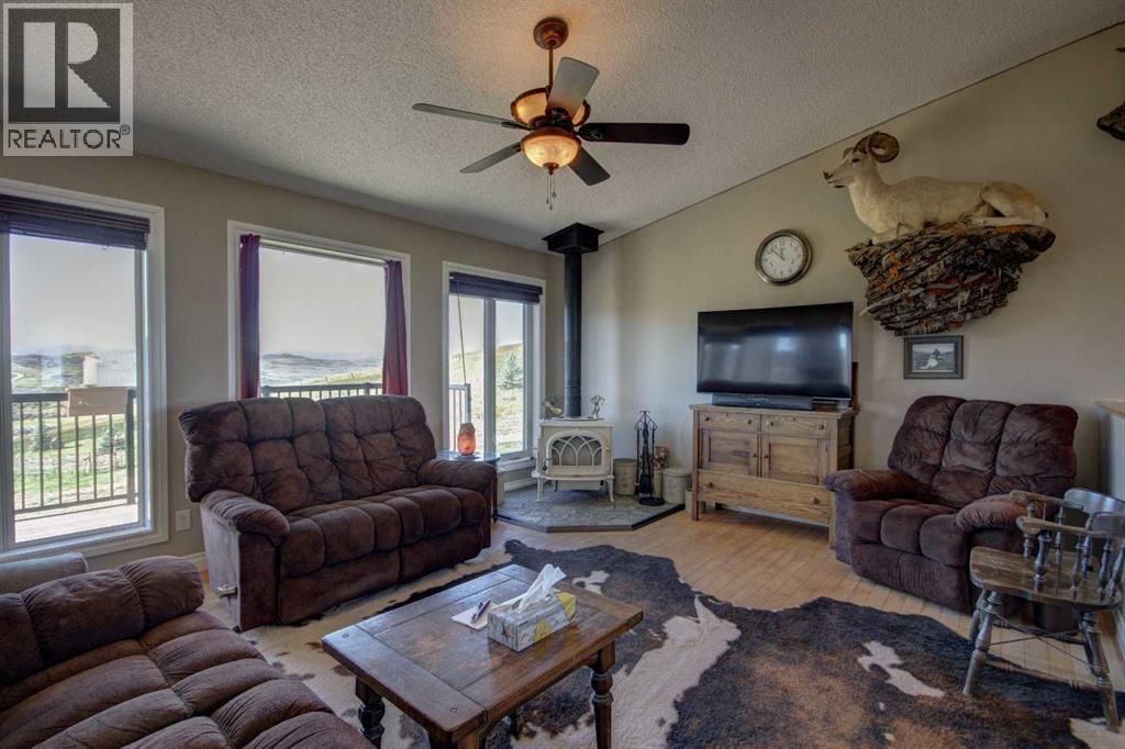 295080 Highway 533