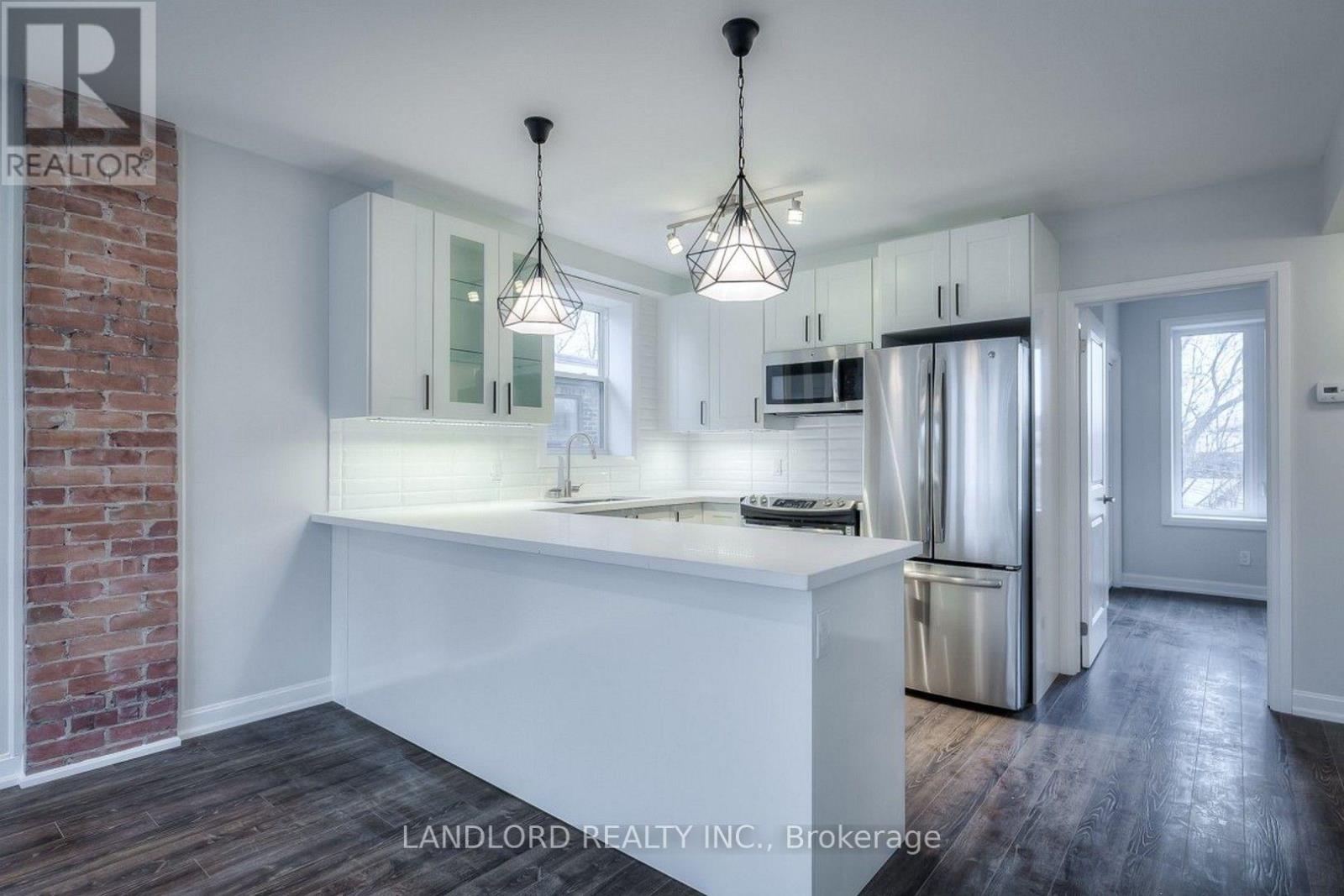 82 PARKWAY AVENUE