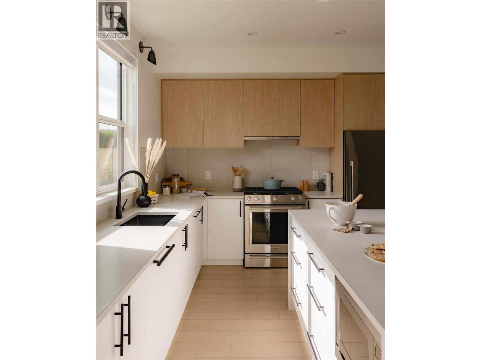 1308 CEDAR Street Unit# 15