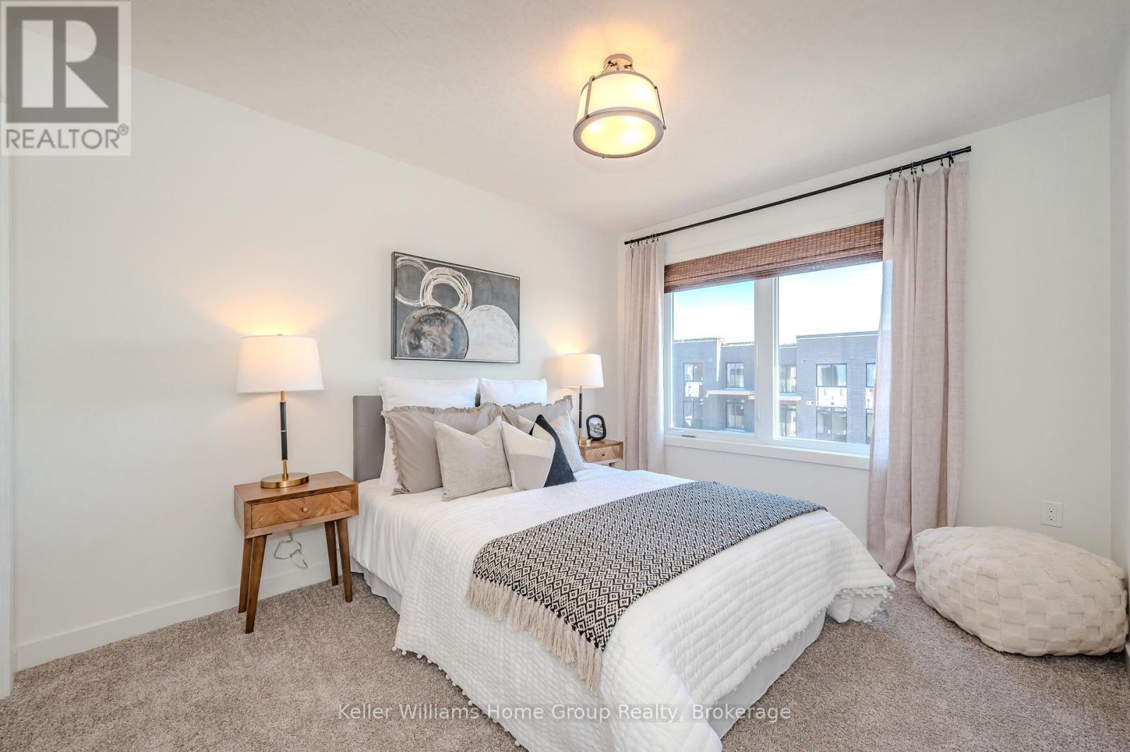 70 - 824 WOOLWICH STREET
