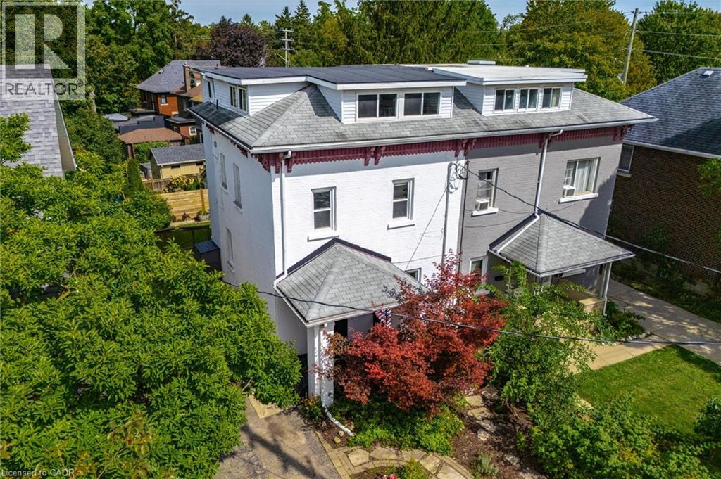 54 WILLOW Street