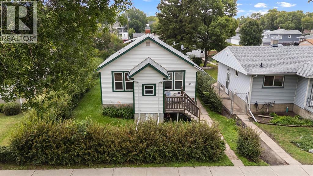 4911 56 STREET, CAMROSE, AB T4V 2C6 - Image 1699985014.jpeg?d=l