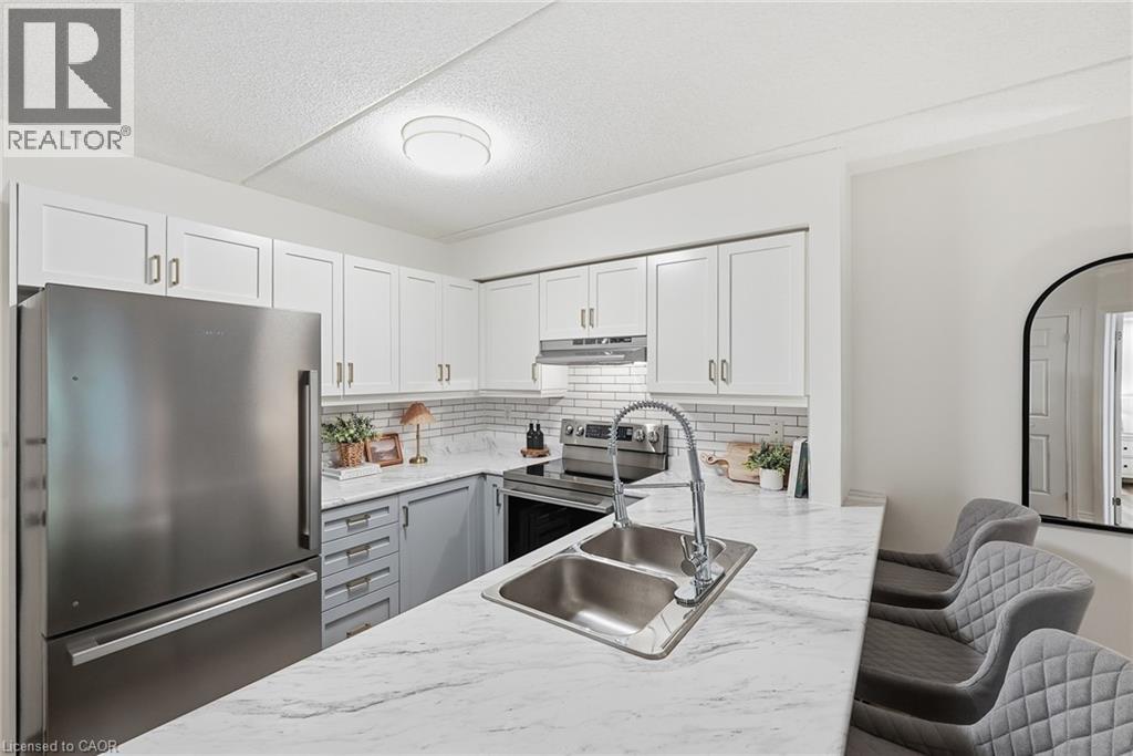 2085 APPLEBY Line Unit# 103