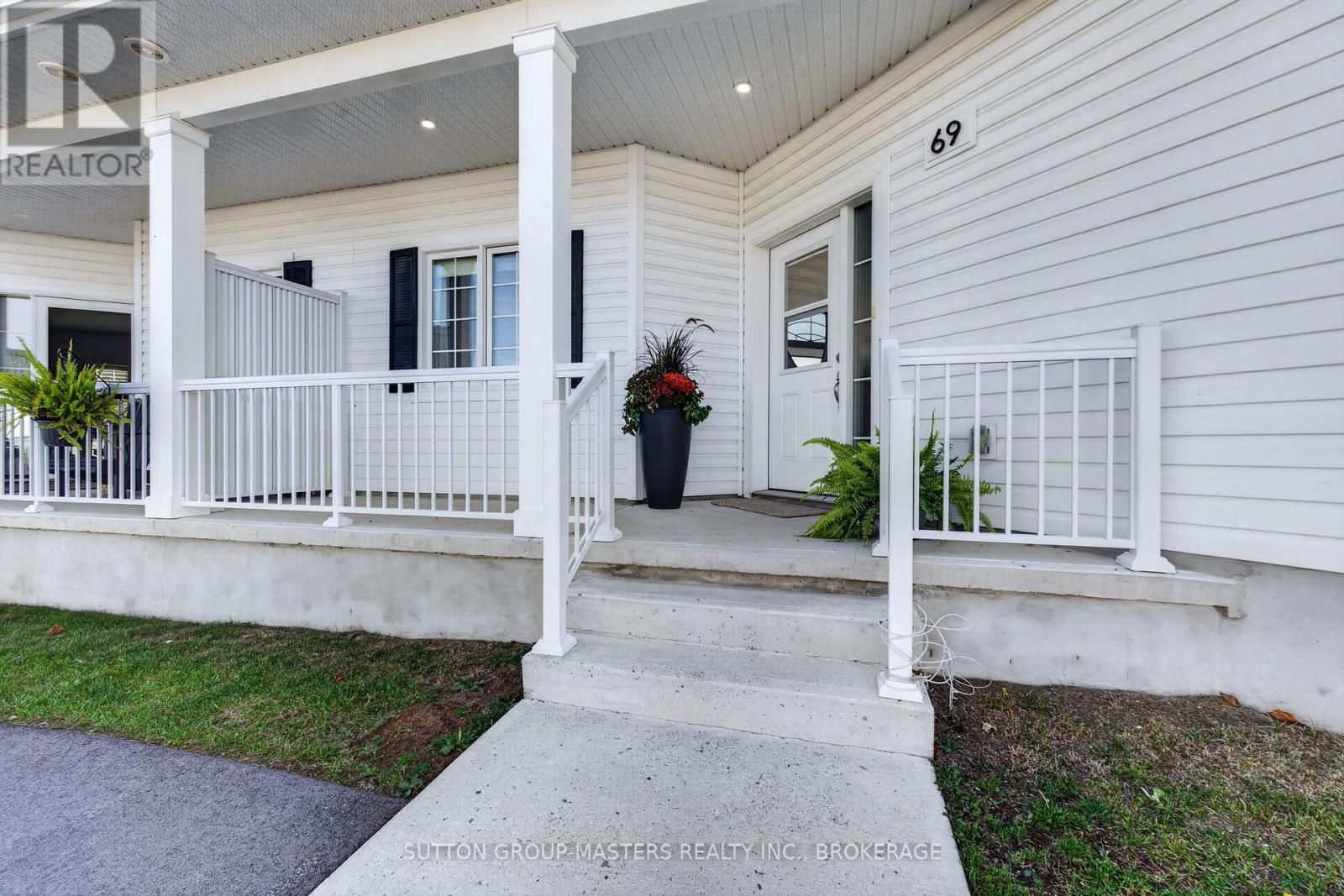 69 LOWRY PLACE