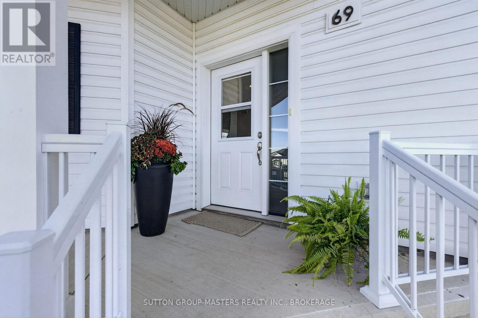 69 LOWRY PLACE