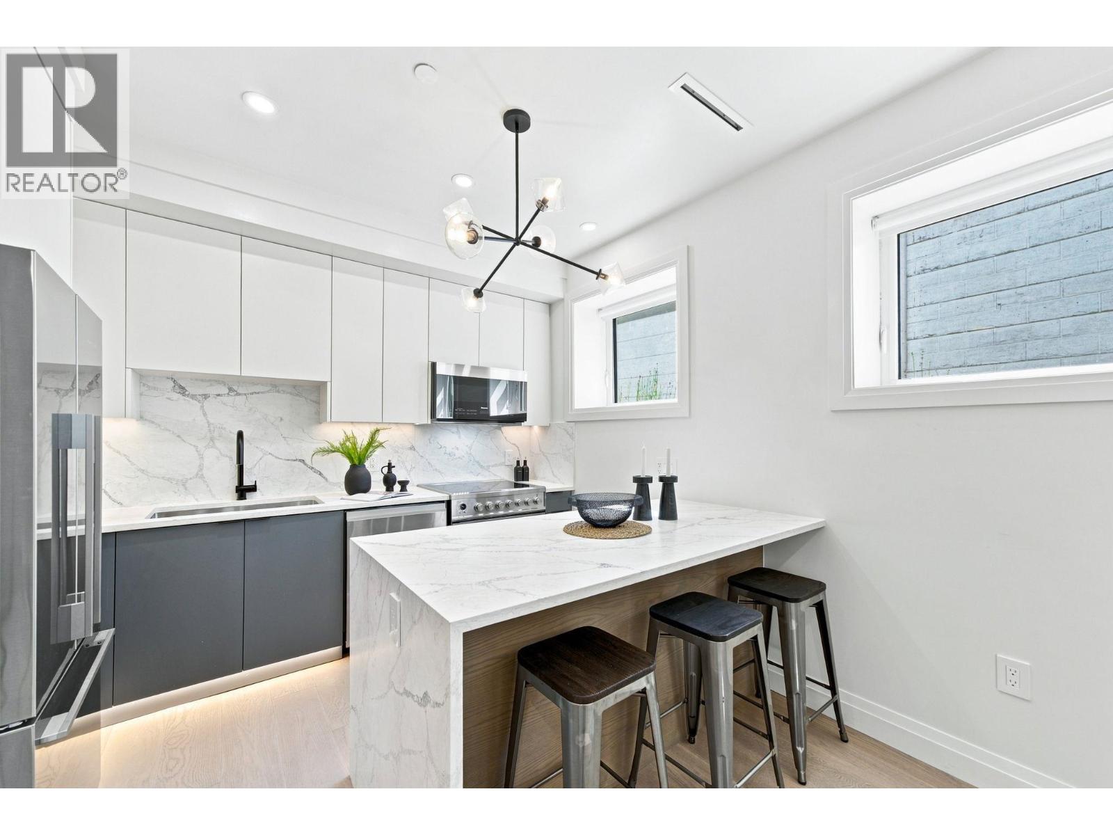 6164 GRANVILLE STREET