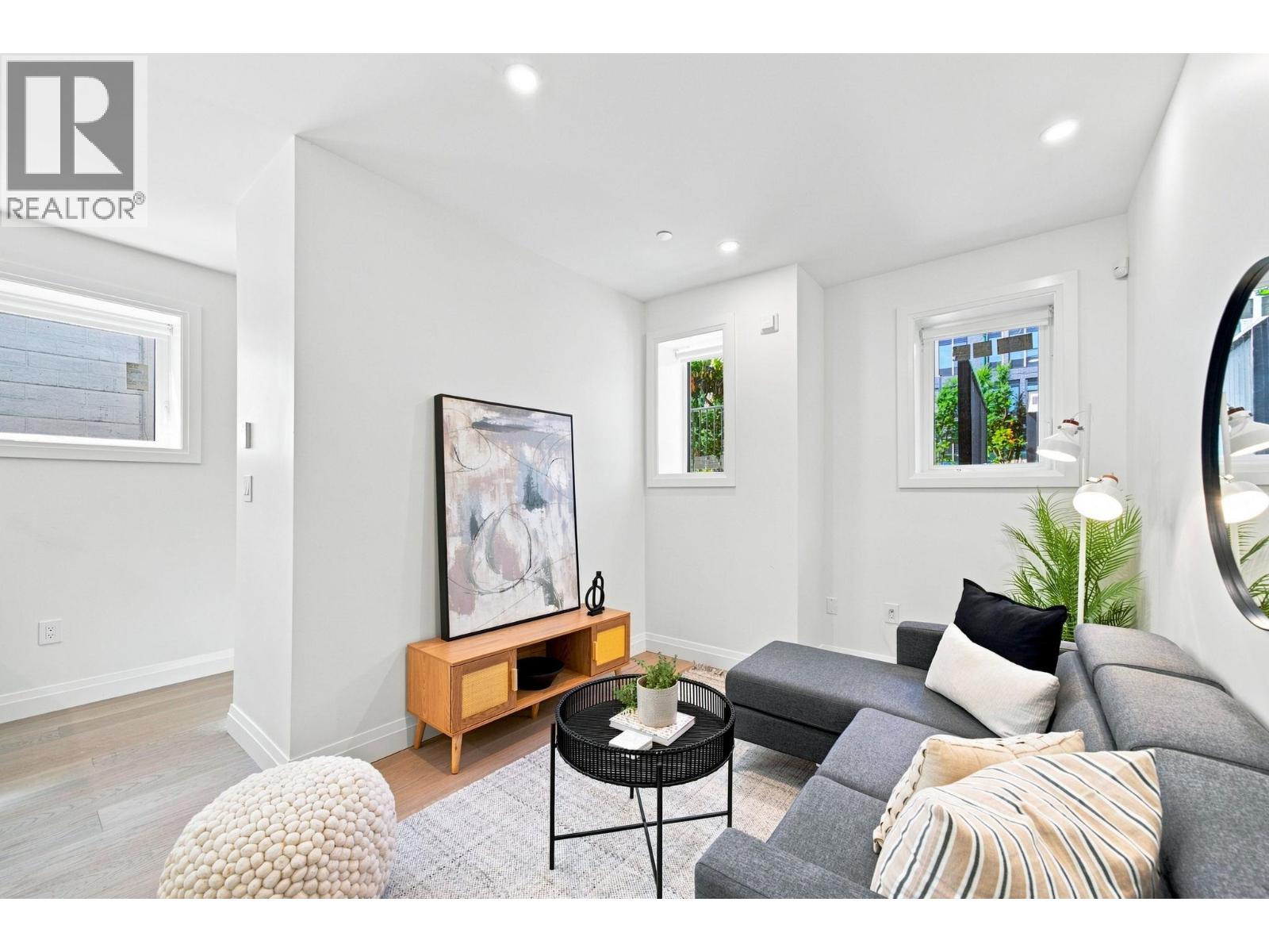 6164 GRANVILLE STREET