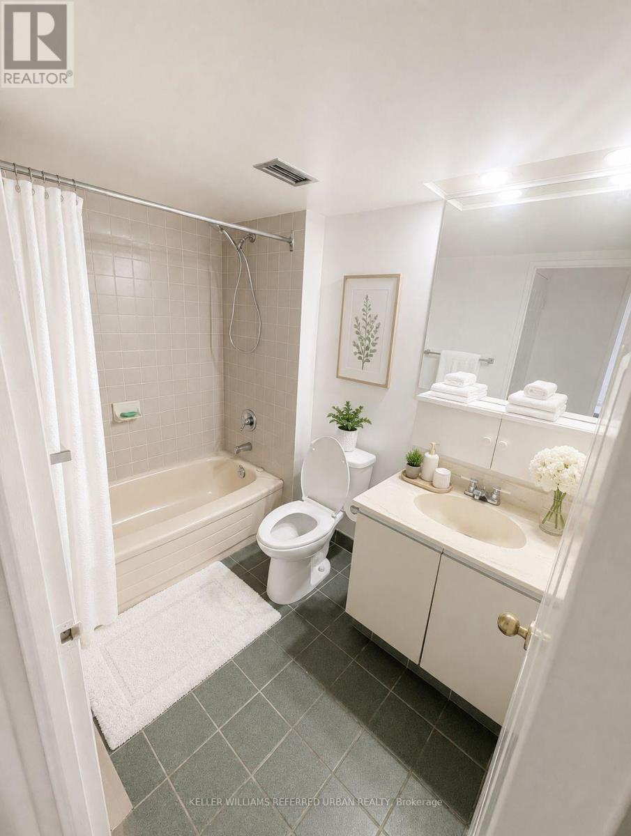 215 - 705 KING STREET W