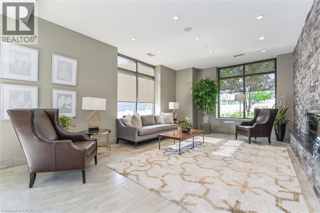 160 MACDONELL Street Unit# 802