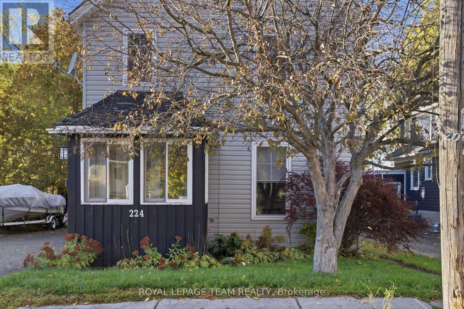 224 REUBEN CRESCENT