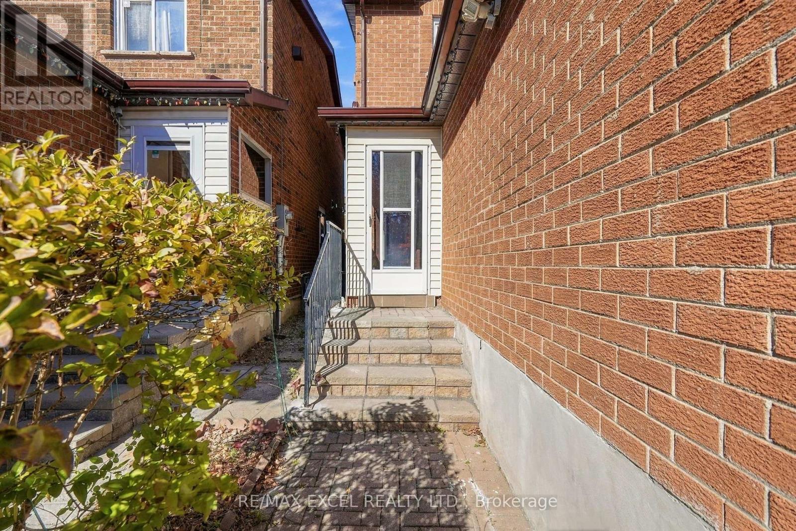 97 TANGMERE CRESCENT