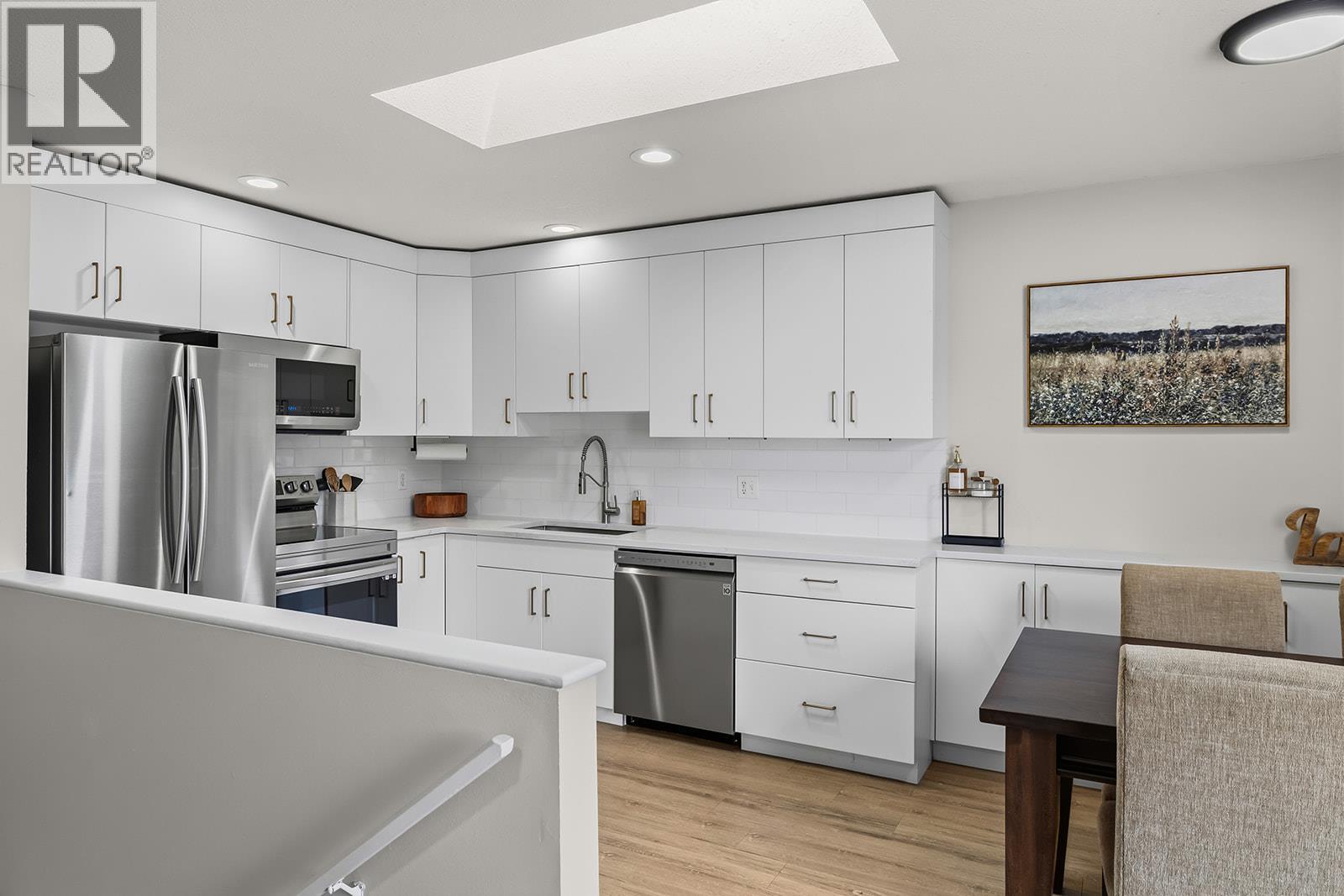 9159 Glenmore Road Unit# 3