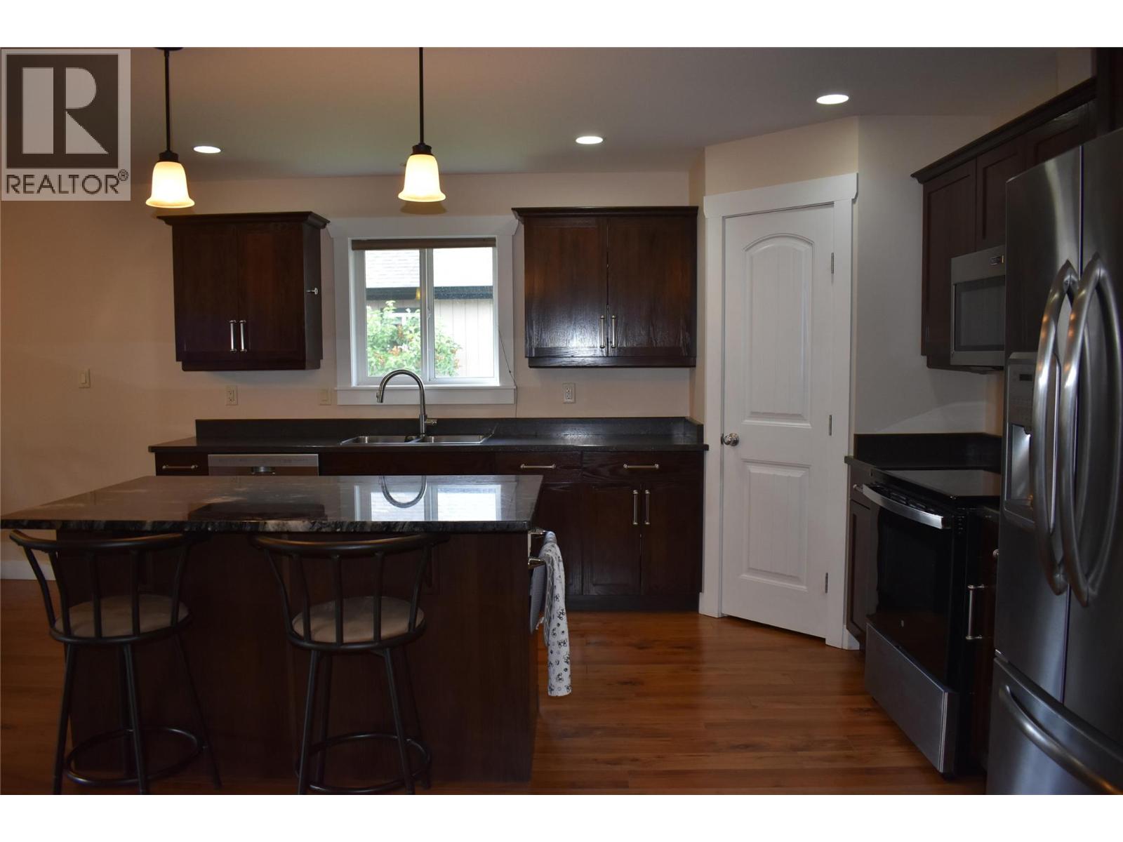 4400 McLean Creek Road Unit# 207