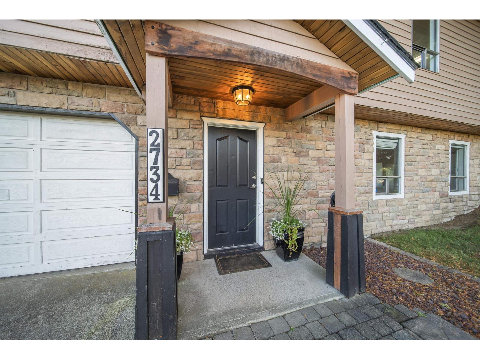 2734 VALEMONT CRESCENT