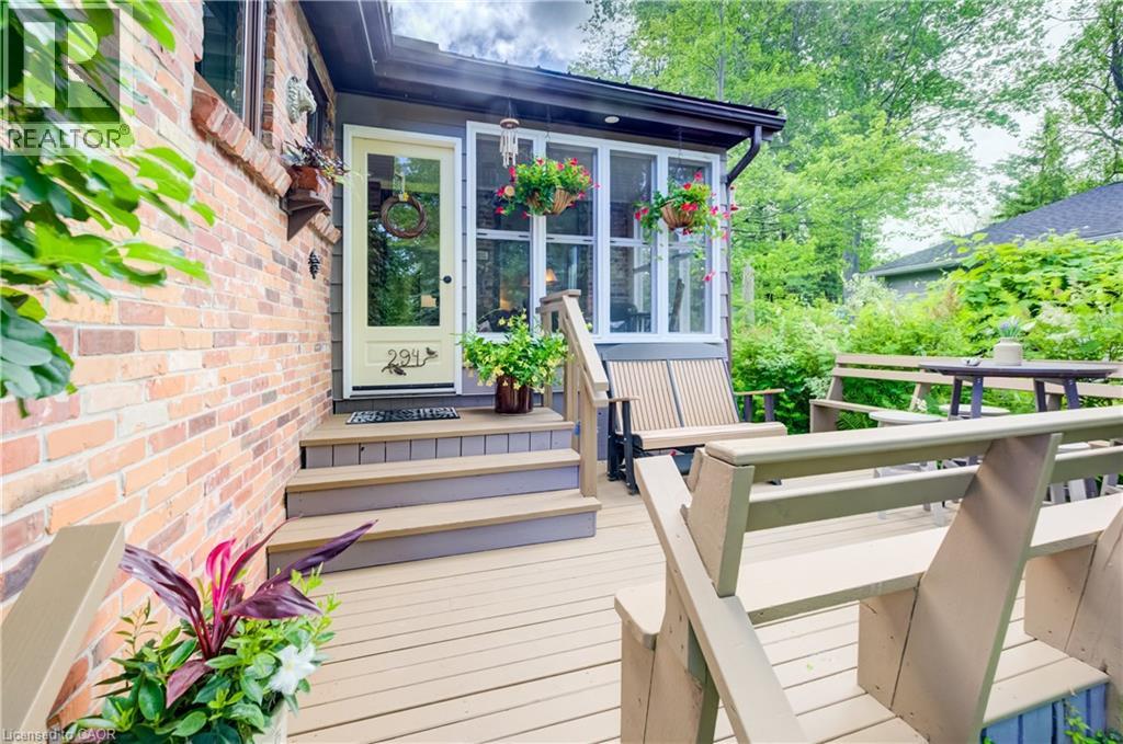 294 HURON Road