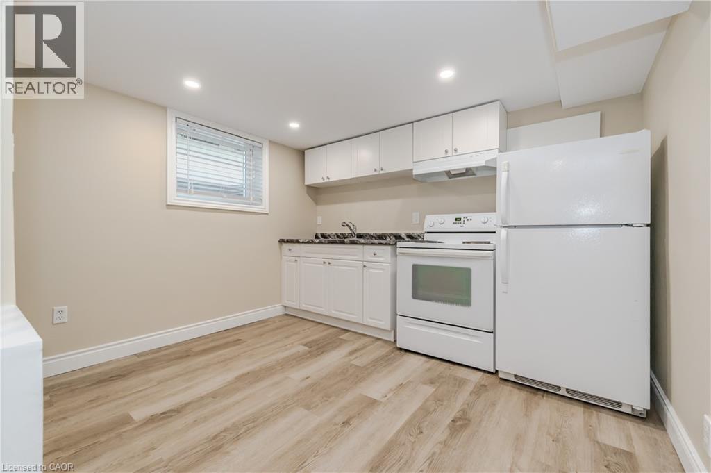 15 EDINBURGH Road Unit# Lower