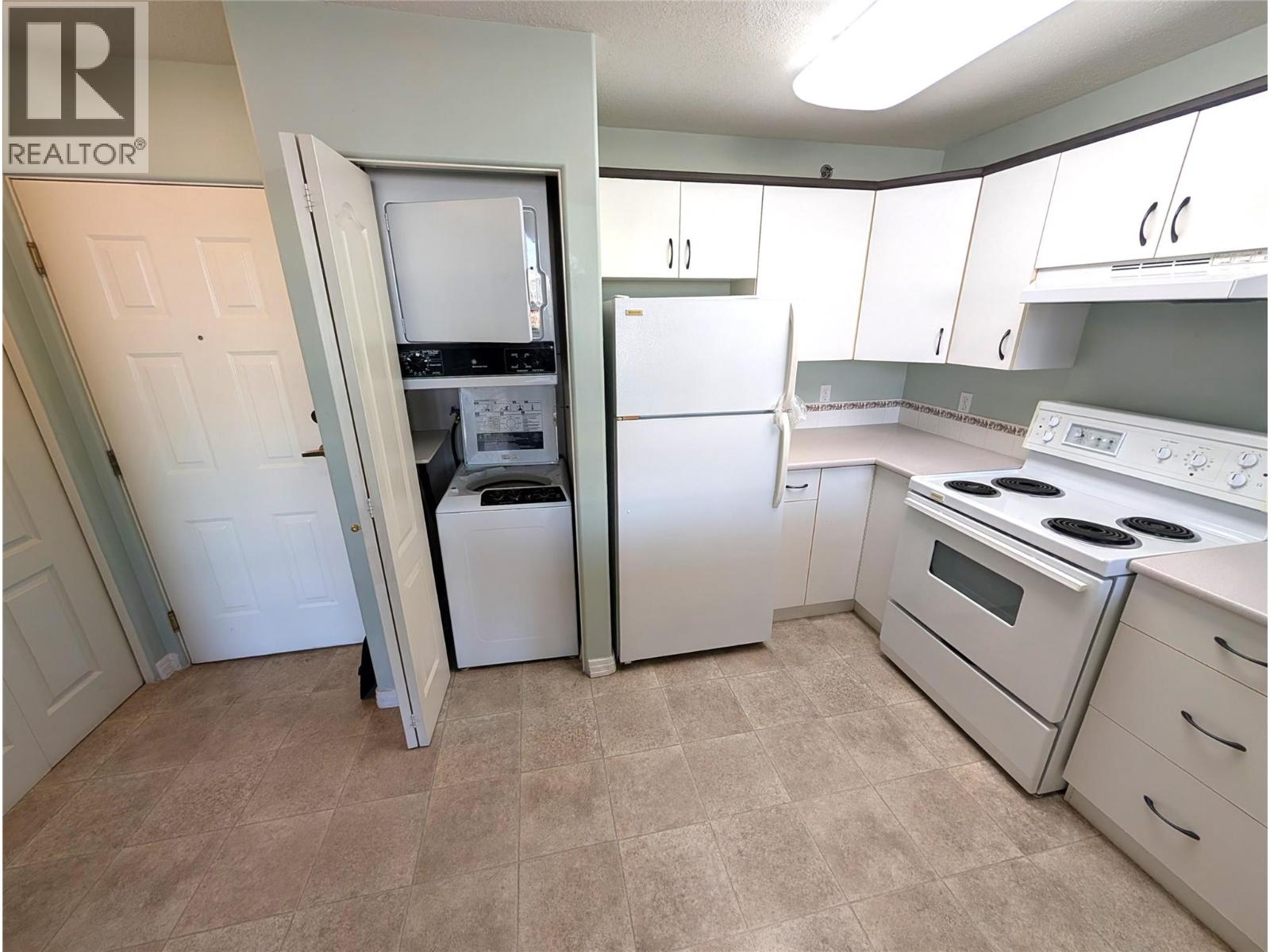 554 SEYMOUR Street Unit# 411