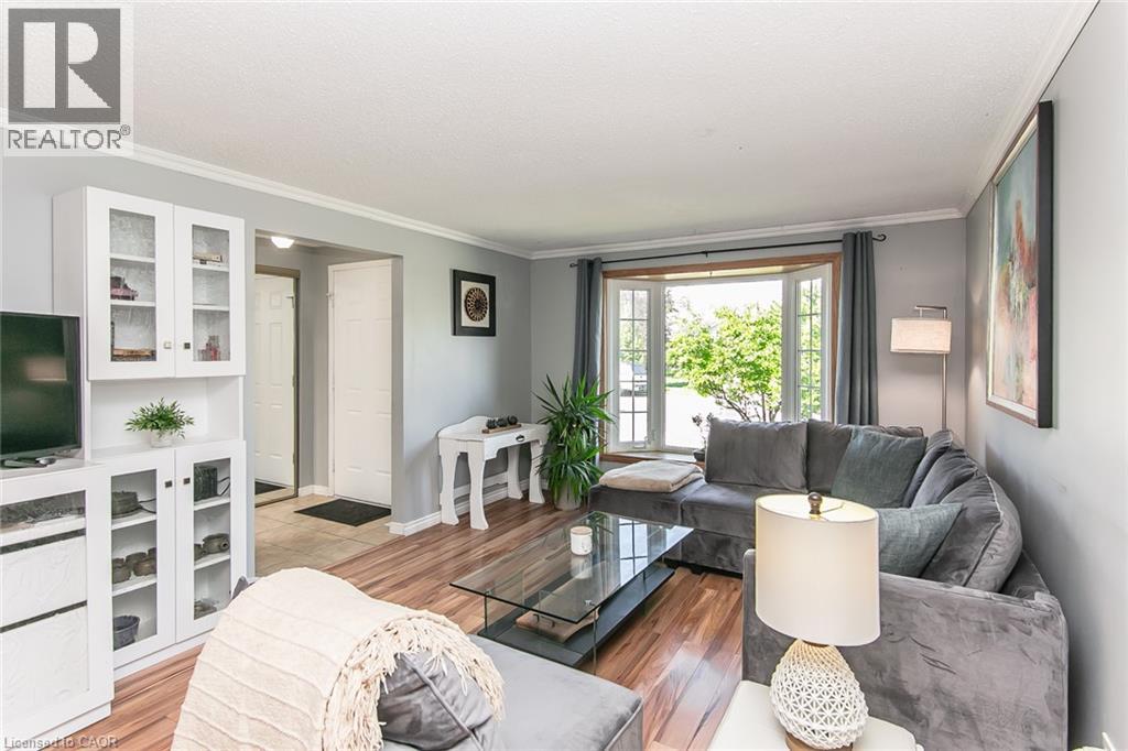 117 NORTHLAKE Drive Unit# B