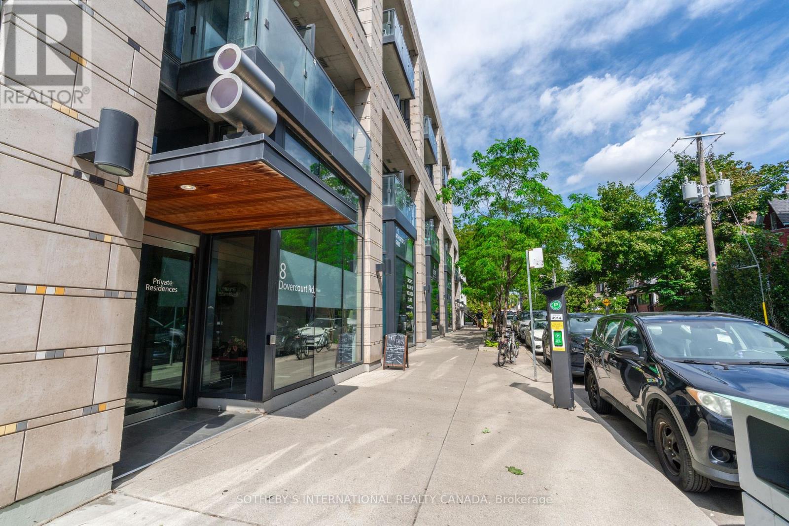308 - 8 DOVERCOURT ROAD