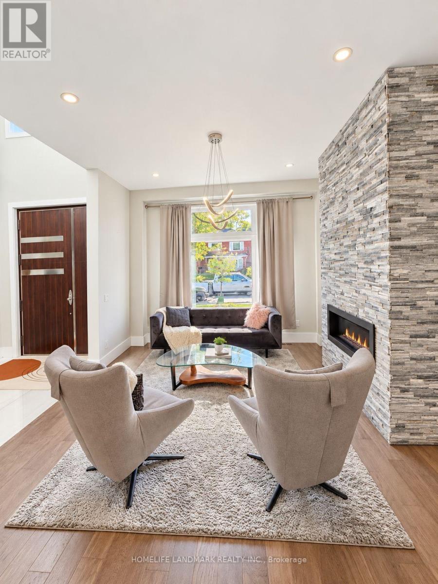 15 WENONAH DRIVE