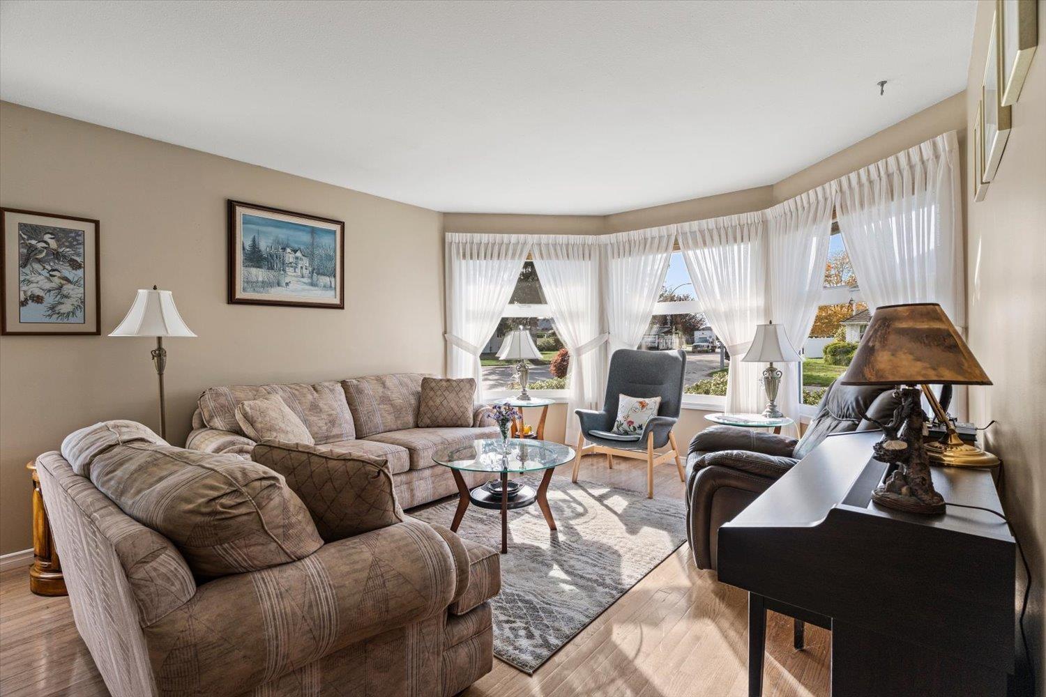 6930 COACH LAMP DRIVE, Sardis West Vedder