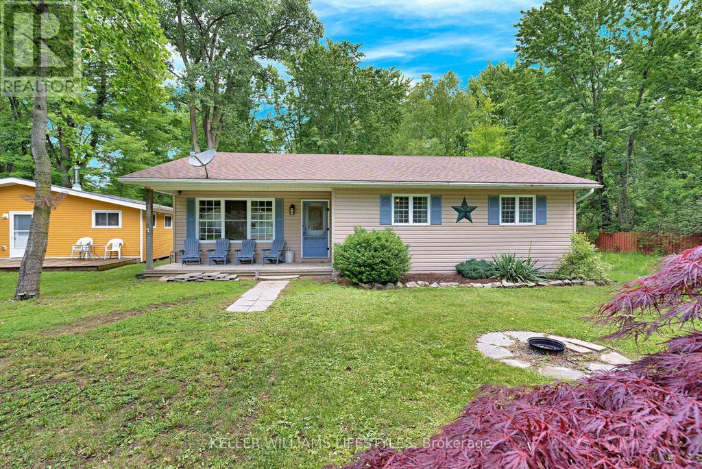 6238 LONDON ROAD, LAMBTON SHORES (KETTLE POINT), ON N0N 1J0 - Image 811791905.jpeg?d=l