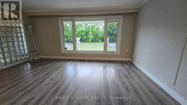 20 May Ave, Richmond Hill (North Richvale), ON 4