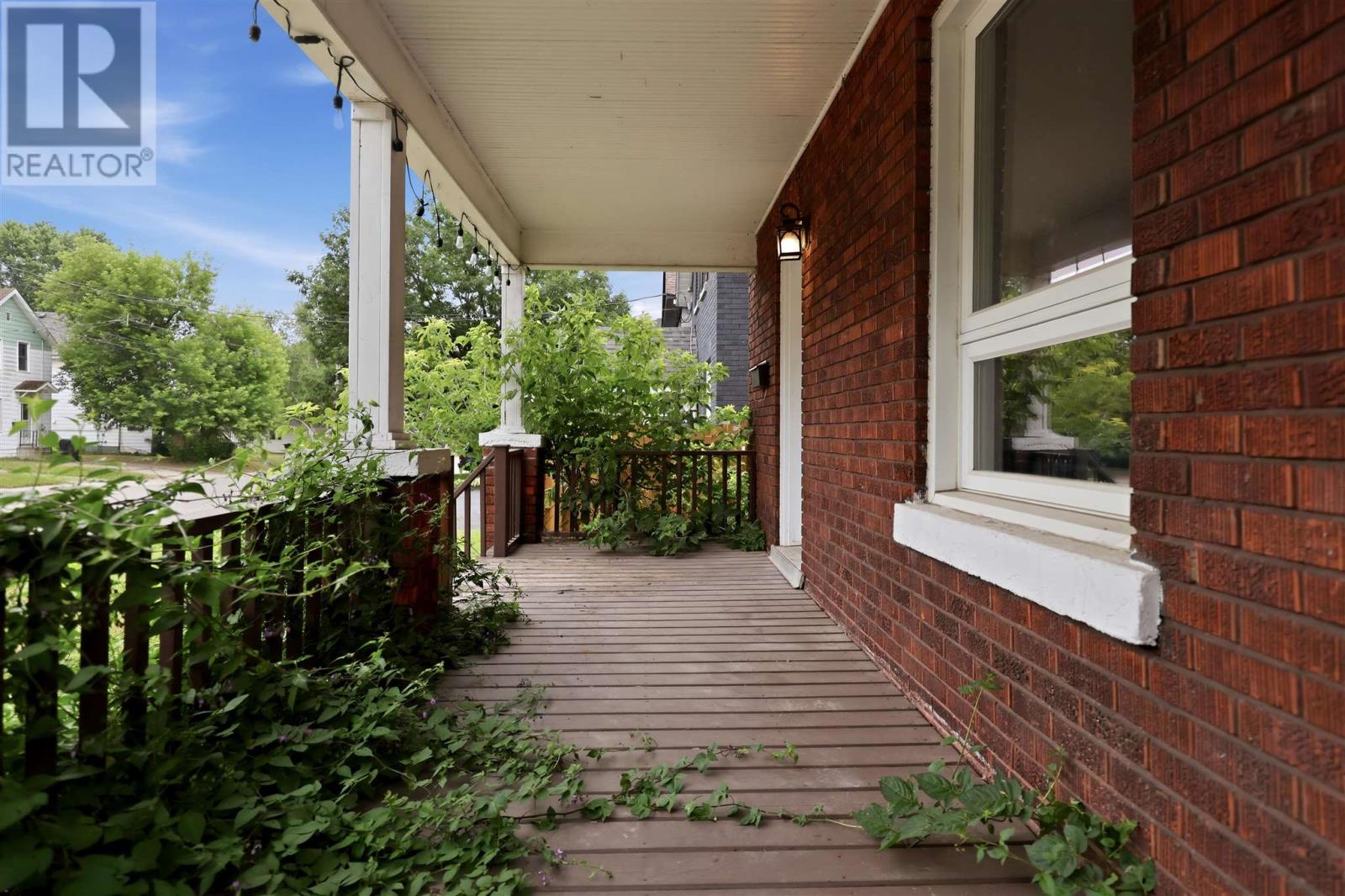 393 Bush ST - Photo 2
