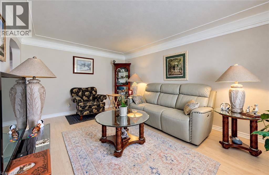 582 GRAND VALLEY Drive