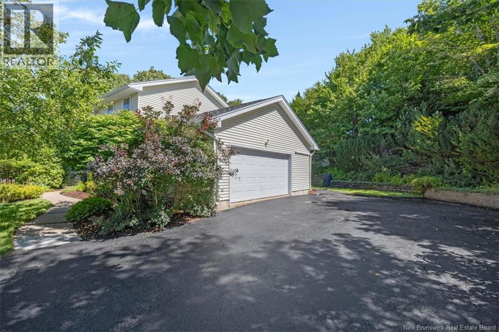 4 Leighton Court - Photo 2