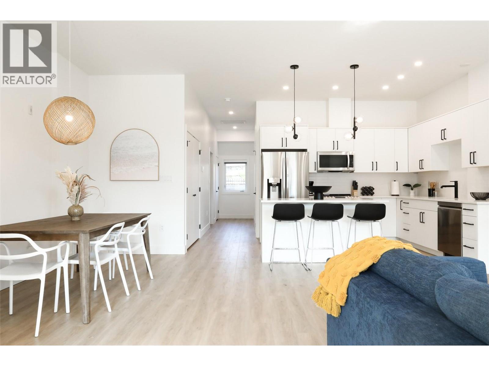 850 RAILWAY Lane Unit# 103