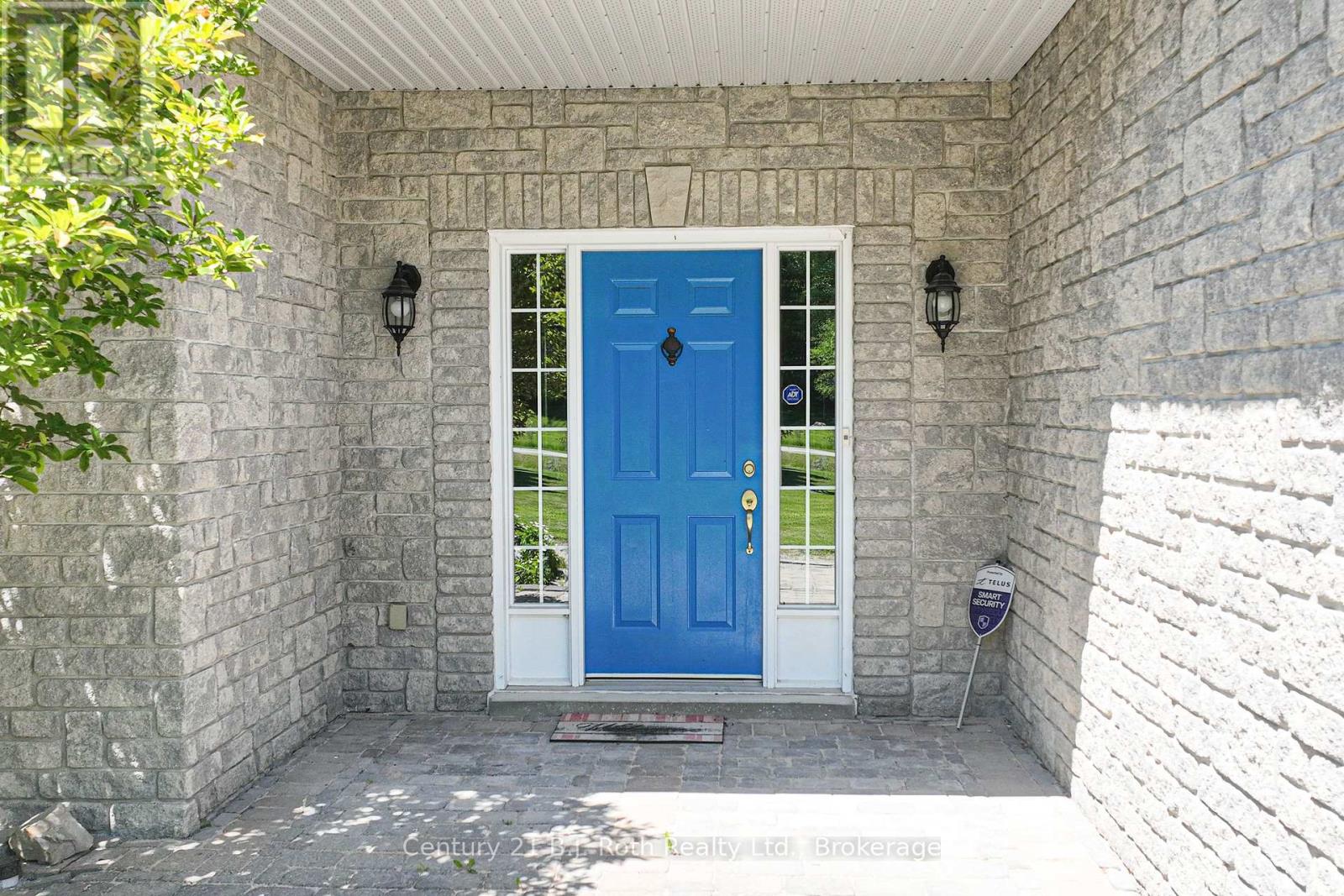 1273 HAWK RIDGE CRESCENT