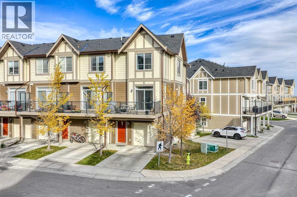 104 SHERWOOD LANE NW, CALGARY, AB T3R 0V3 - Image 3115379623.jpeg?d=l