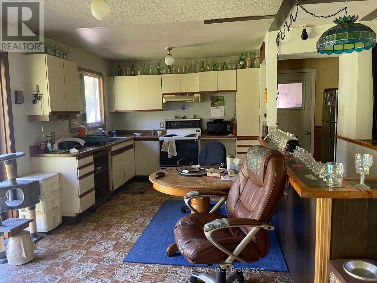 1007 BOUNDRY DRIVE