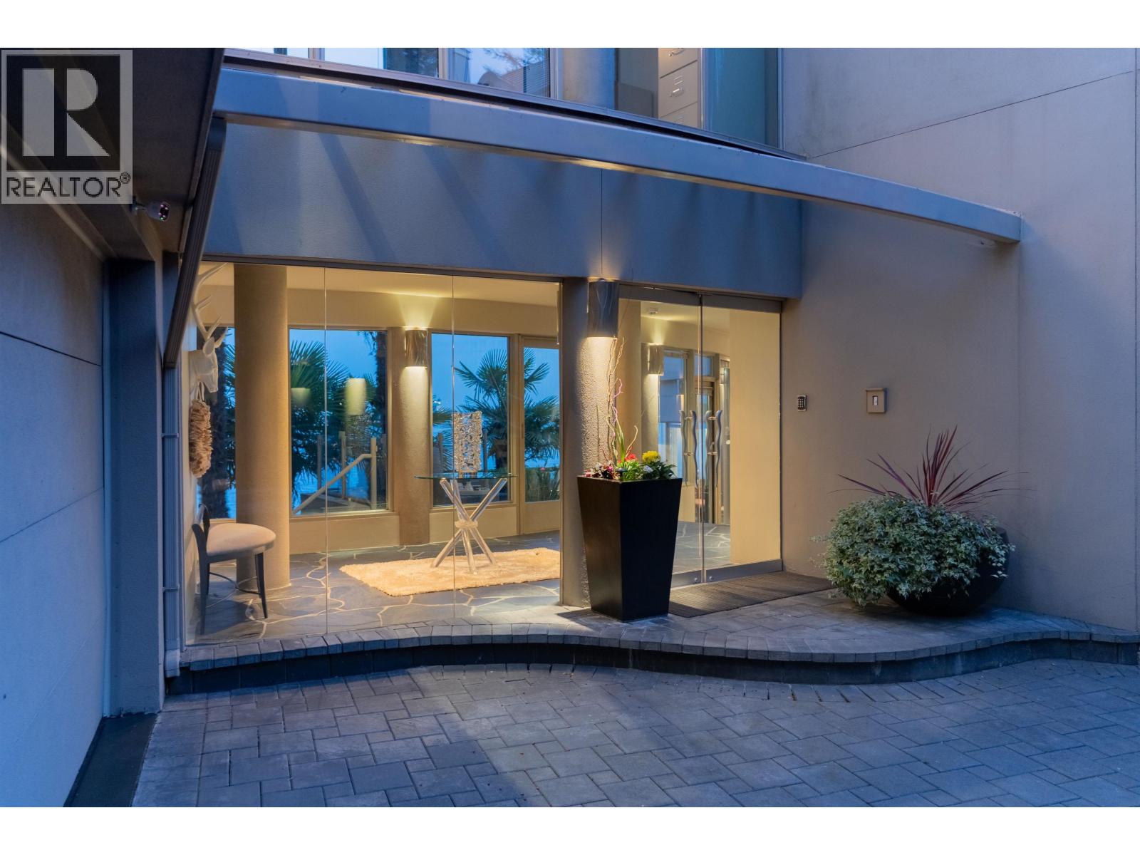 3912 MARINE DRIVE