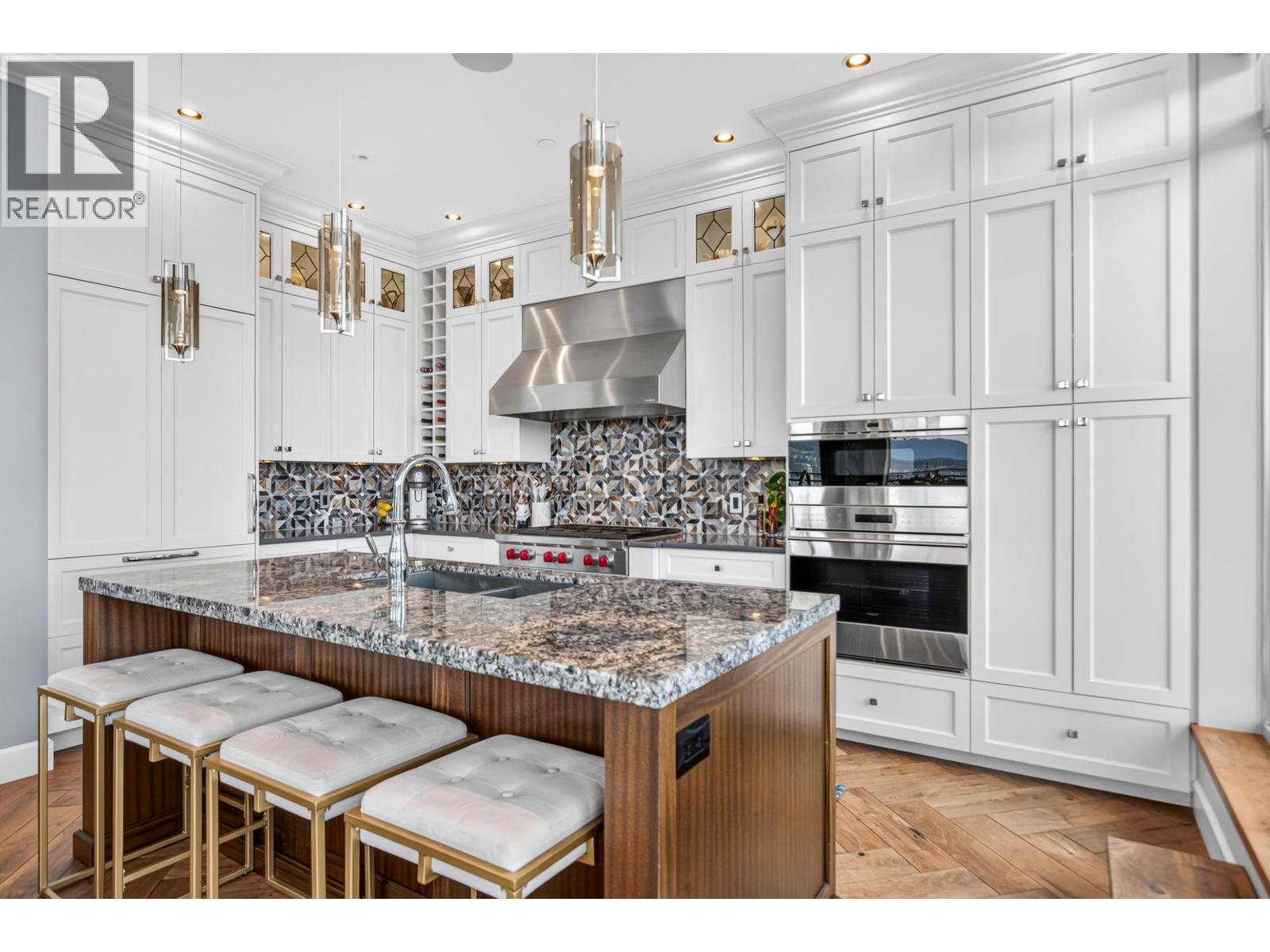 PH 2701 2789 SHAUGHNESSY STREET