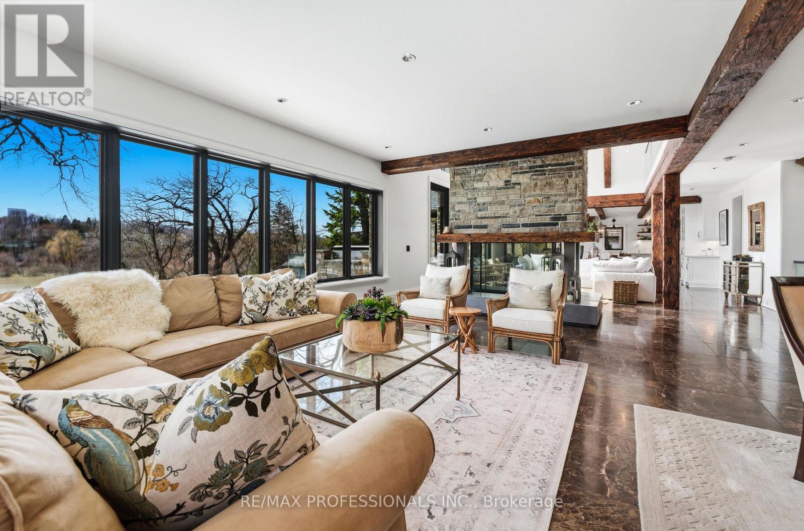 23 RIVERSIDE CRESCENT
