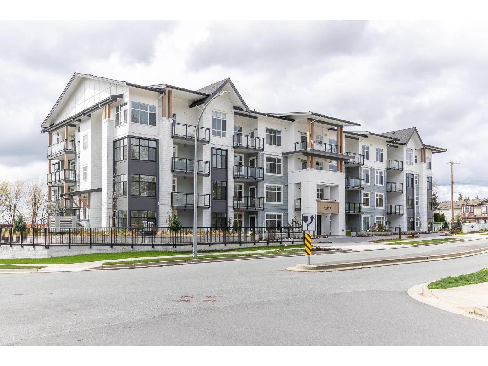 112 33920 BEST AVENUE