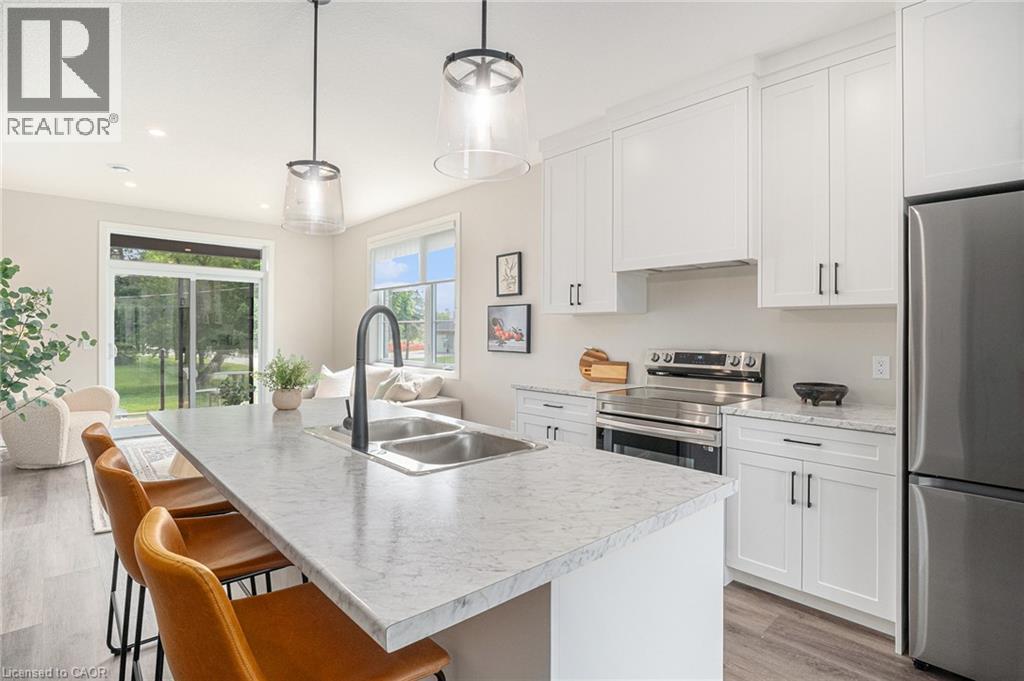 461 E WELLINGTON Street Unit# 2 - Photo 4