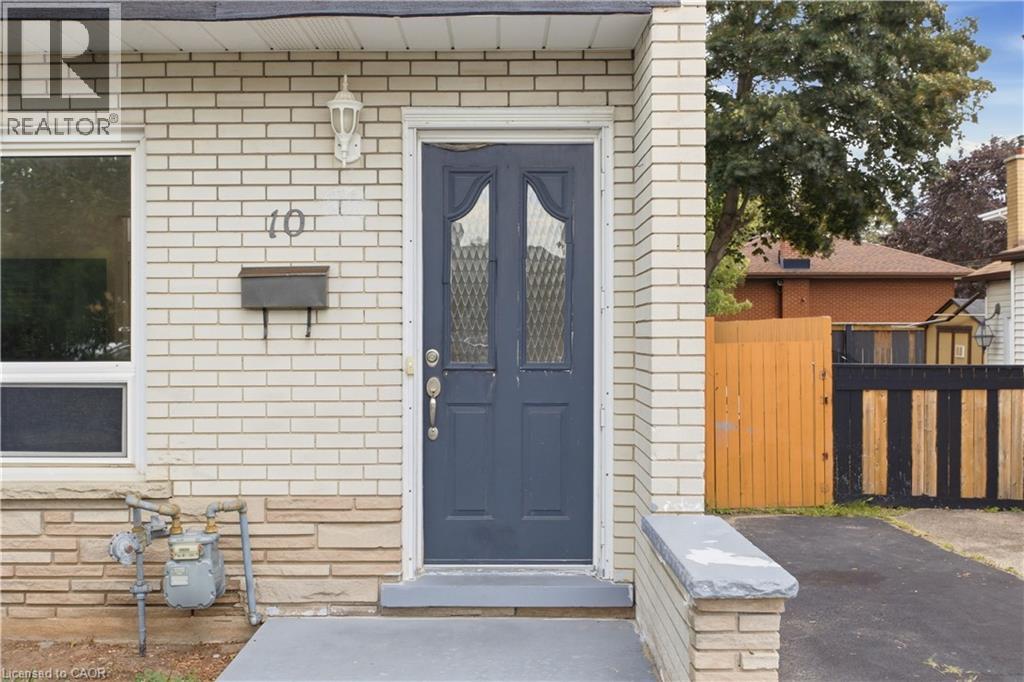 10 JEAN Avenue