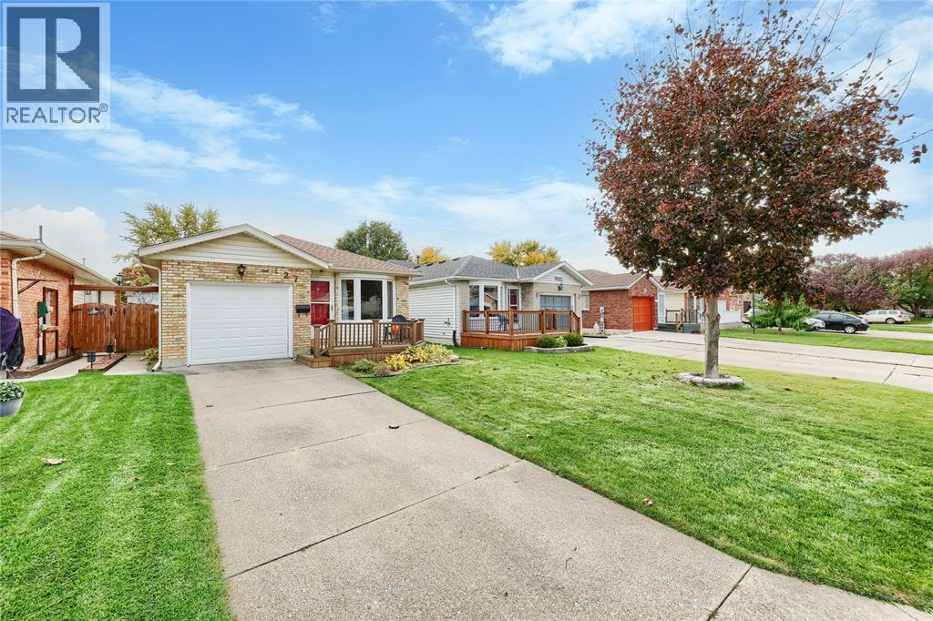1276 Thistledown AVENUE