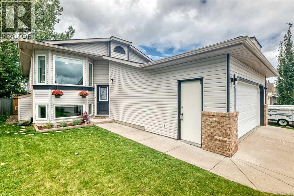 124 Shawinigan Way SW