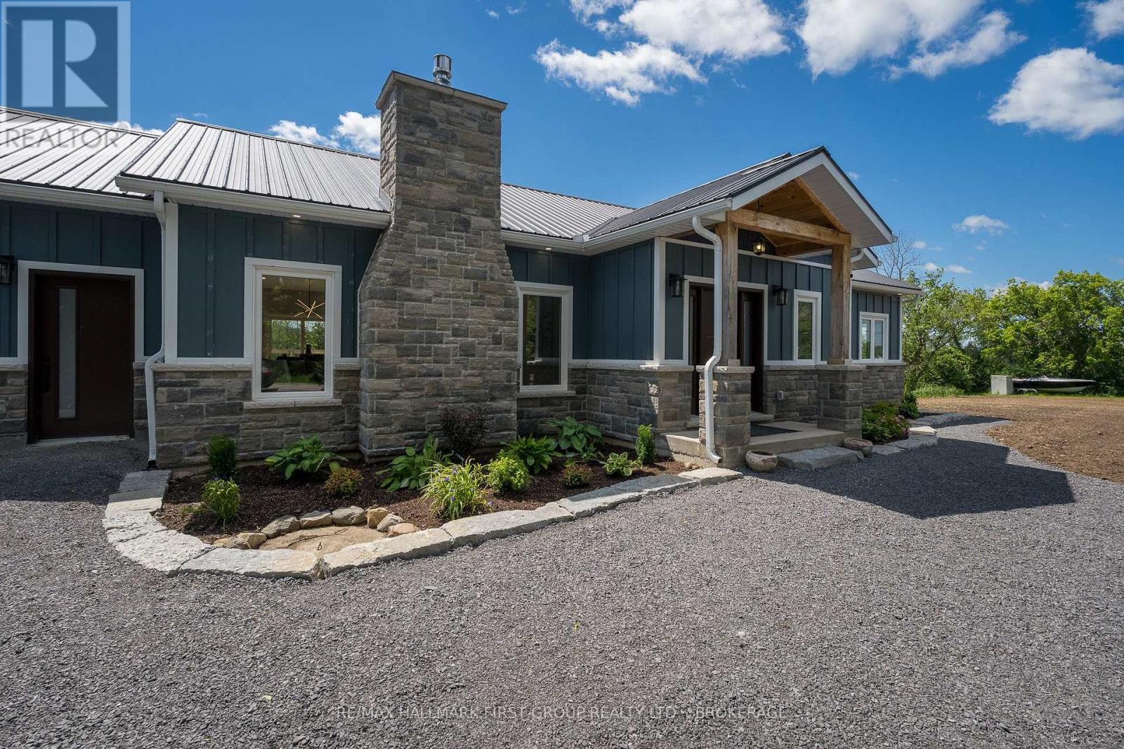 262 HUNT ROAD