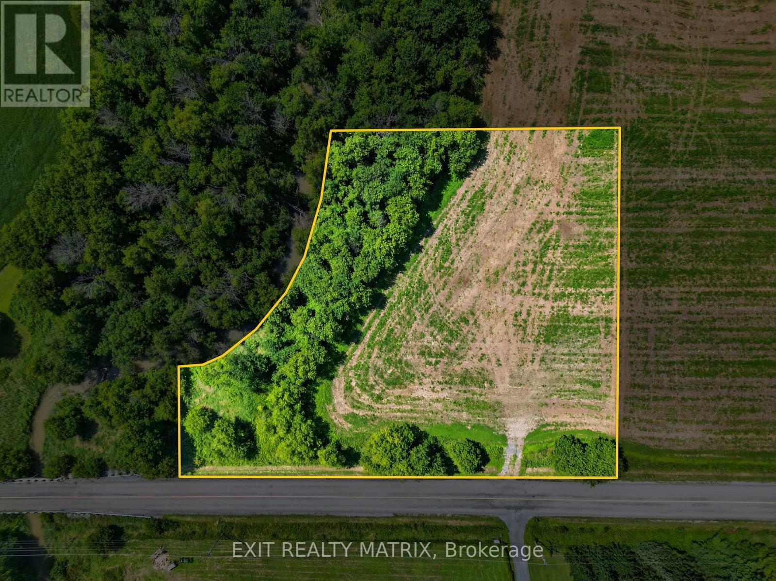 0000 MACDONALD ROAD - Photo 2