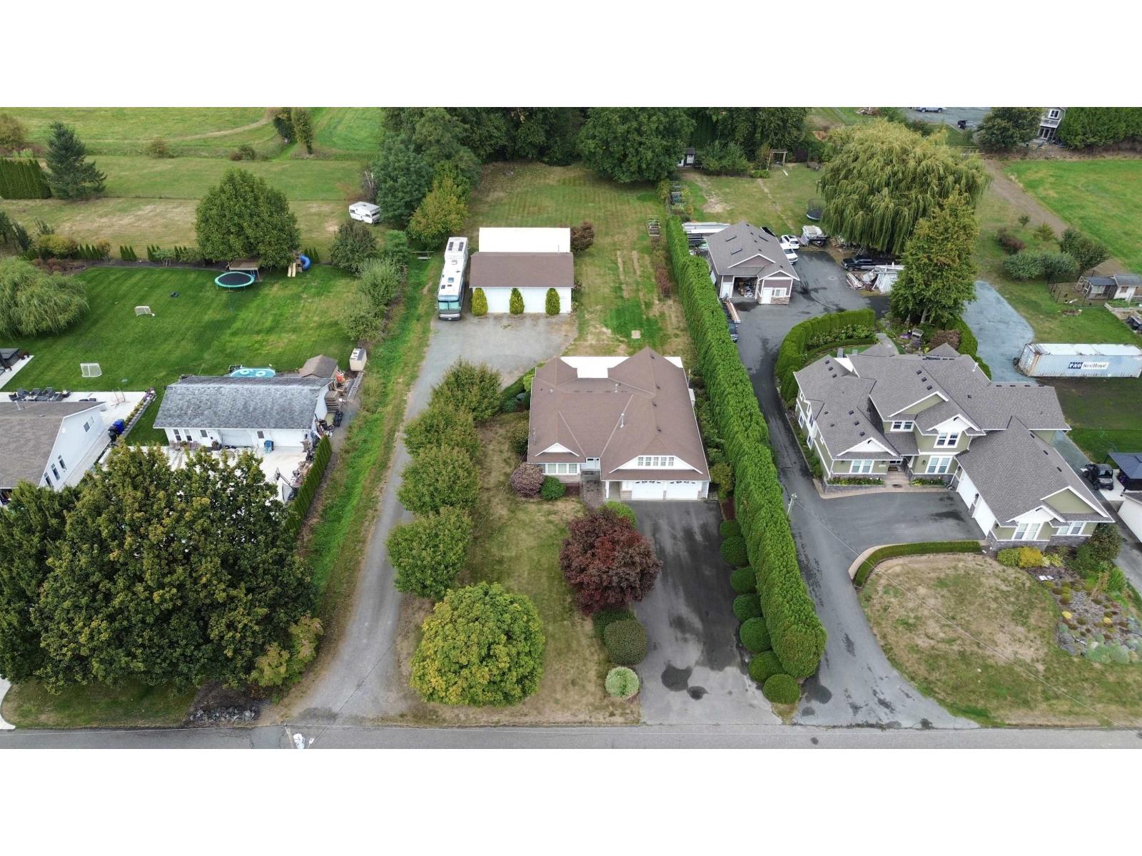 42703 JANZEN ROAD, Greendale