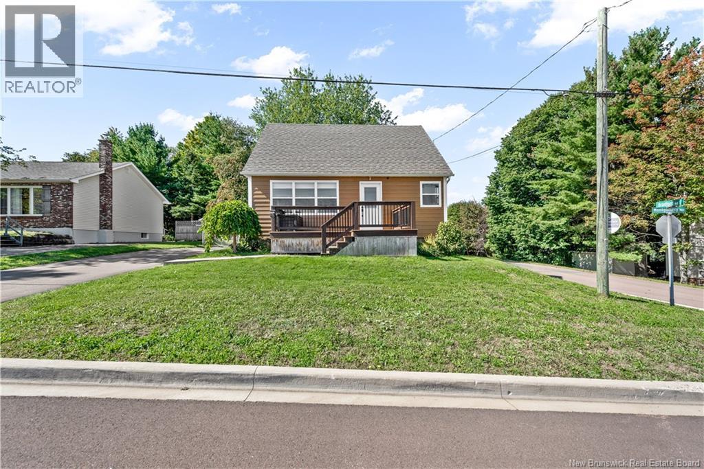401 MONTGOMERY AVENUE, RIVERVIEW, NB E1G 1T2 - Image 3725296225.jpeg?d=l