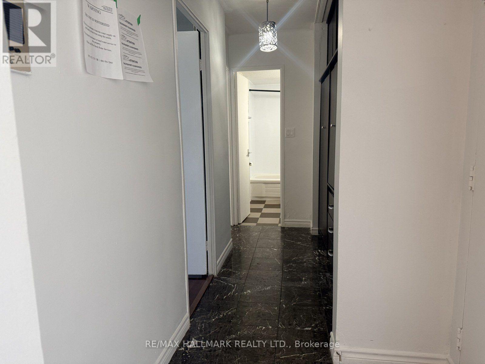1202 - 1 MASSEY SQUARE