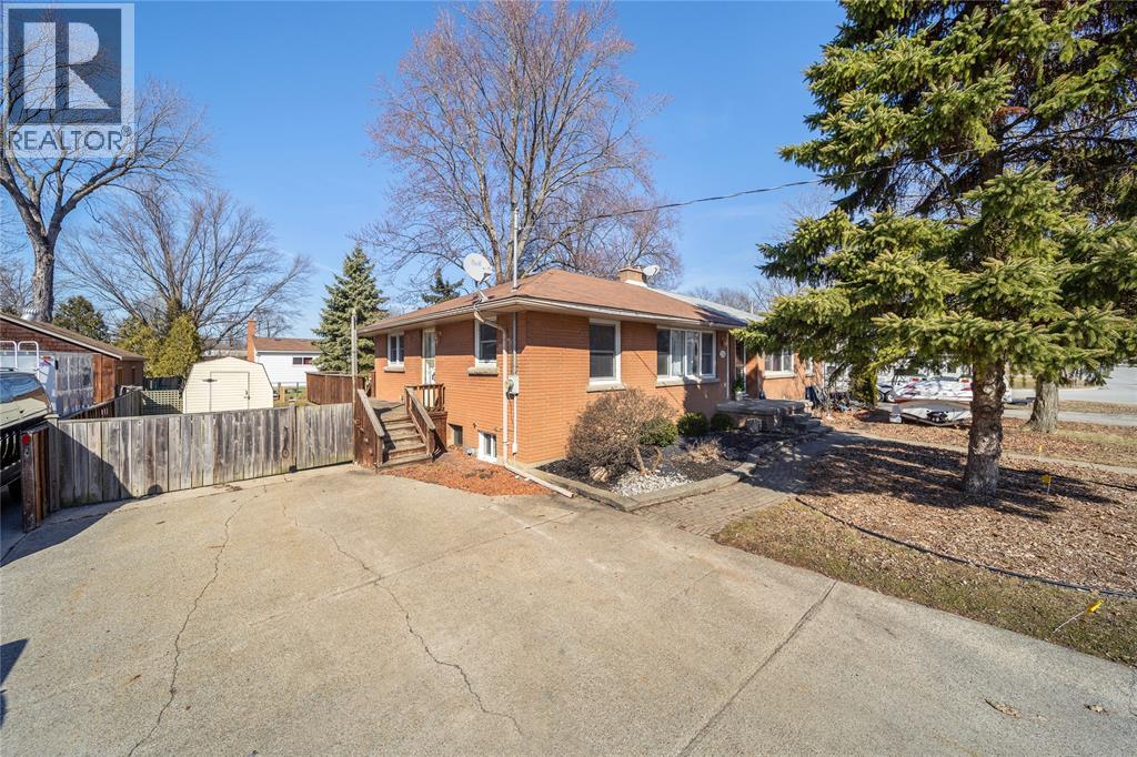 236 PAGET STREET
