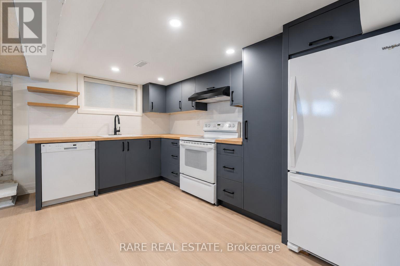 1 - 27 FAIRBANK AVENUE