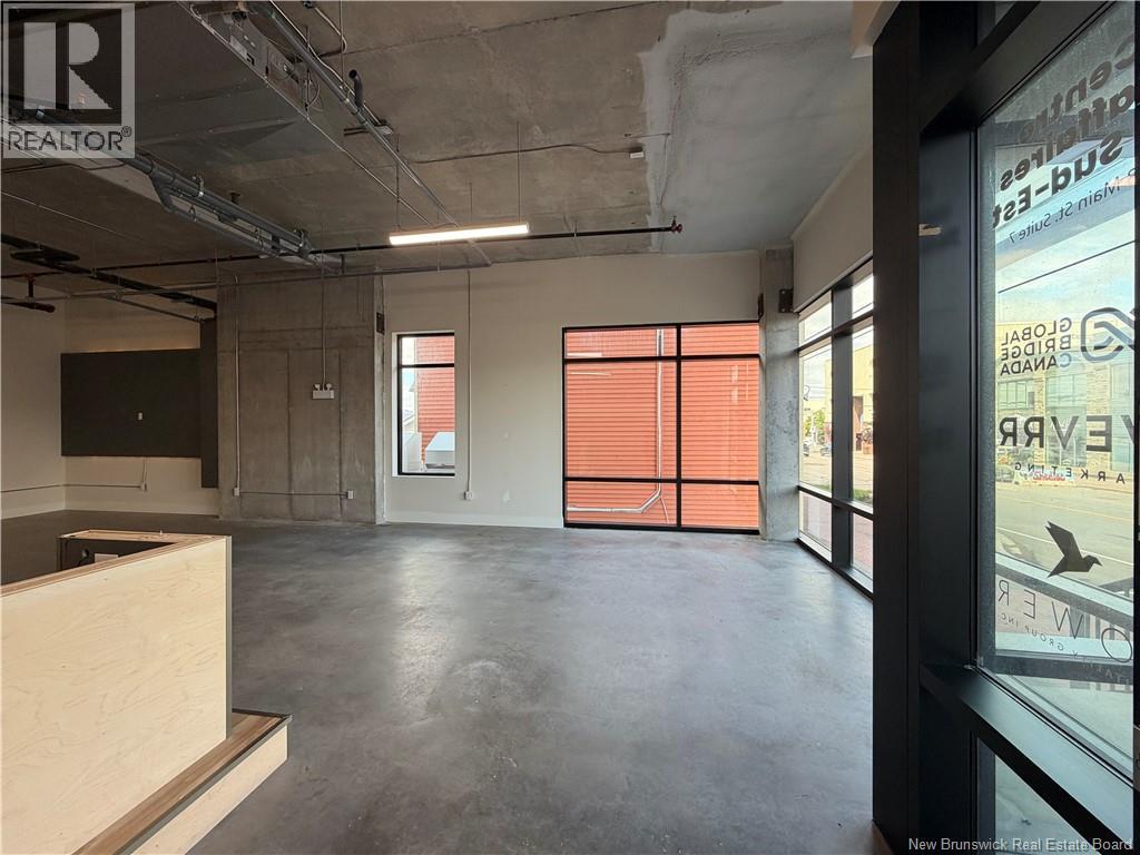353 Main St - Photo 3